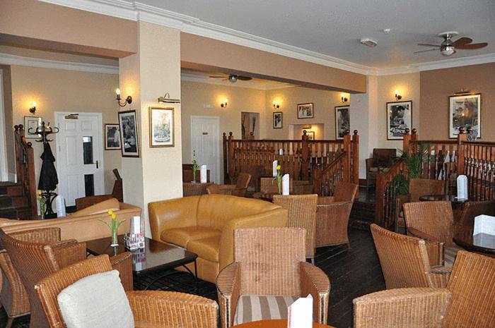Patricks With Rooms The Mumbles Exterior foto