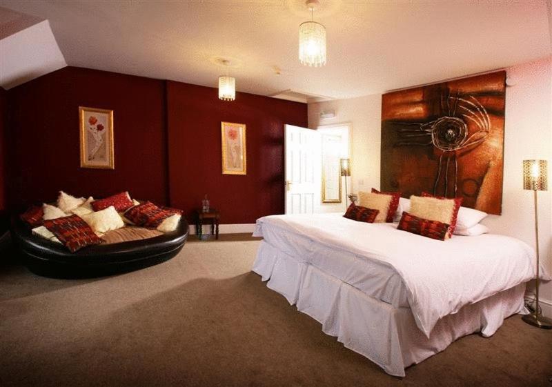 Patricks With Rooms The Mumbles Exterior foto